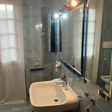 Villa Sanremo *